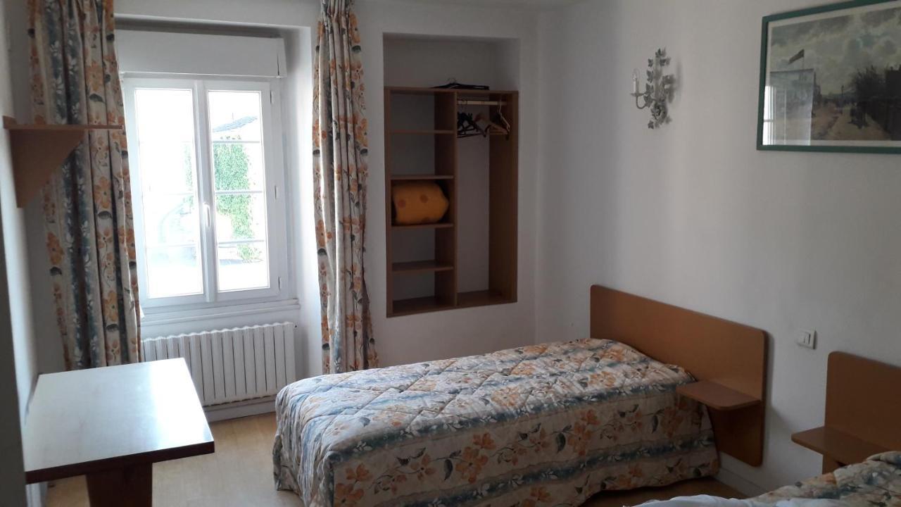 L'Entracte Hotel Saint-Paul-du-Bois Buitenkant foto