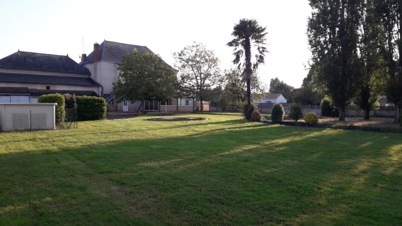 L'Entracte Hotel Saint-Paul-du-Bois Buitenkant foto