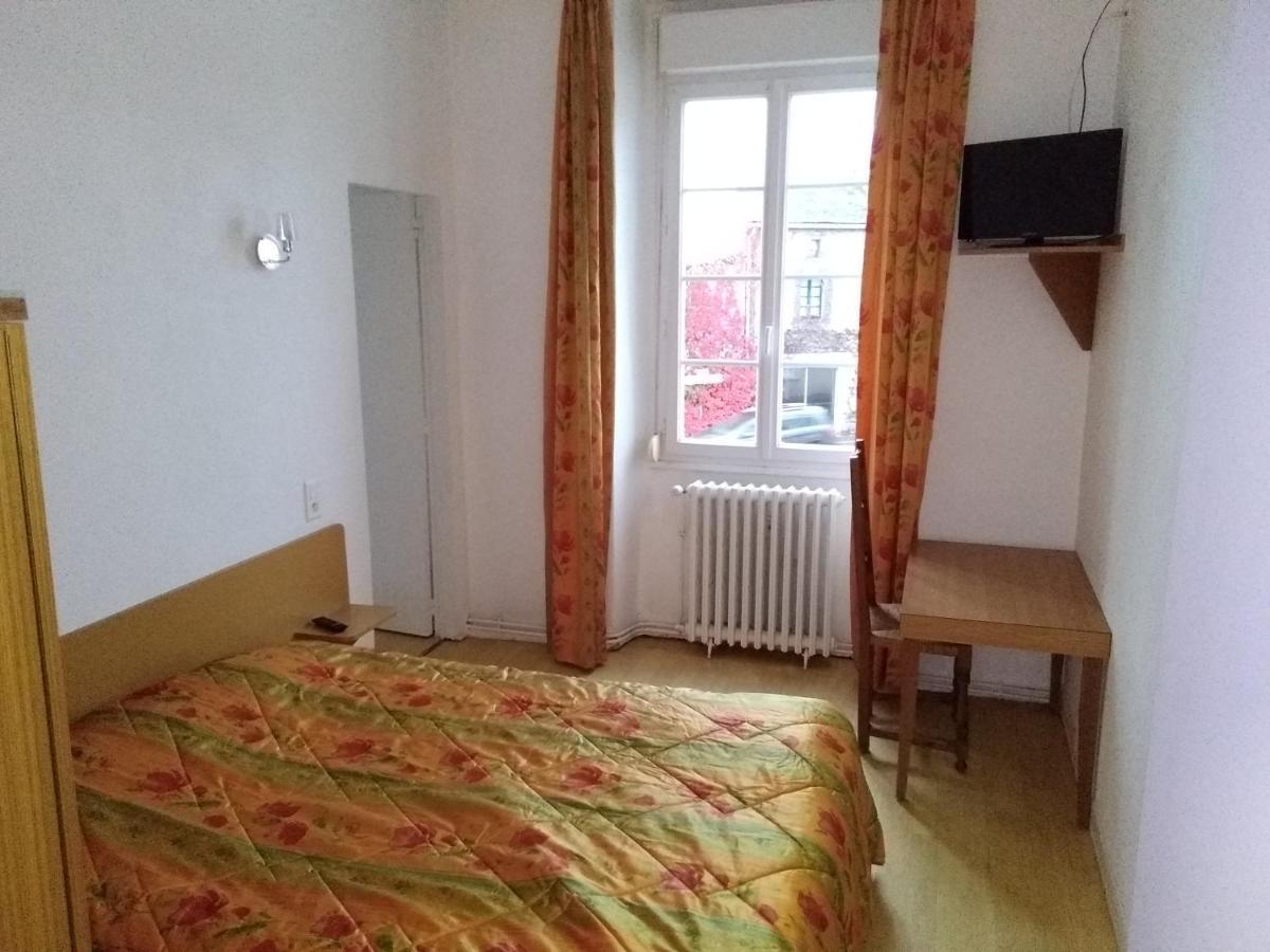 L'Entracte Hotel Saint-Paul-du-Bois Buitenkant foto